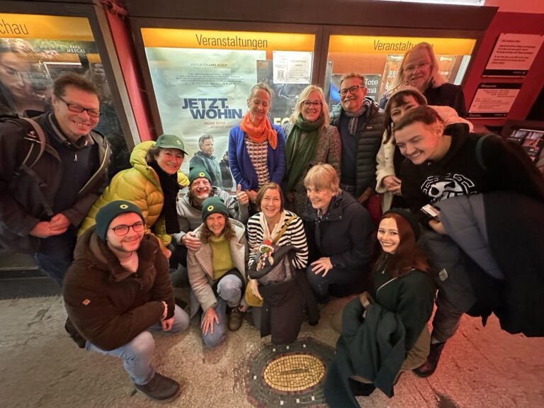 JETZT.WOHIN. – Ein Film, der hilft, zu verstehen und noch mehr zu fragen