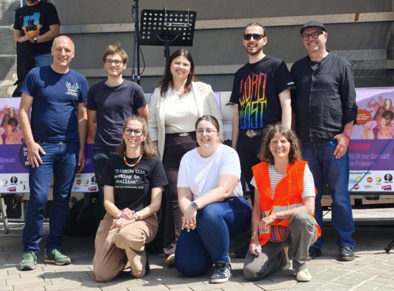 Eine Demo wirkt: Reaktionen in den Medien